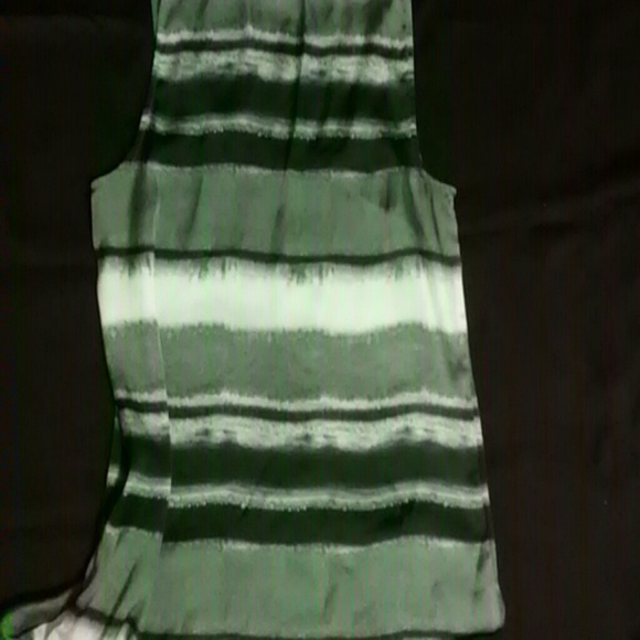 Top - Picture 4 of 4